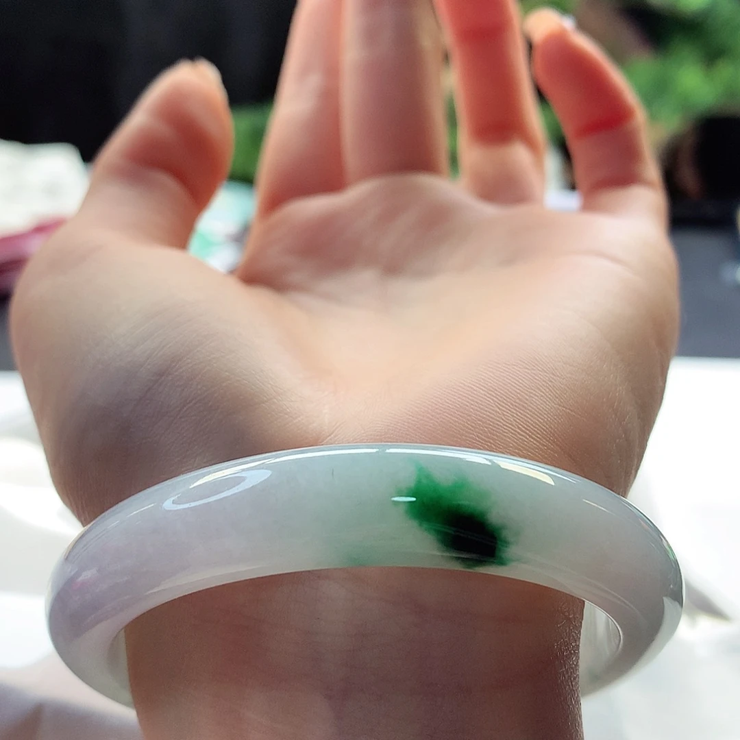 翡翠手镯未镶嵌天然翡翠55-56一抹辣阳绿花主播强推