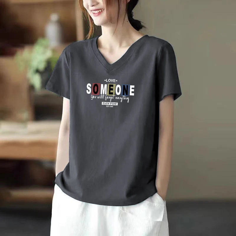 夏季新款大码纯棉薄款短袖t恤女士印花宽松设计感休闲百搭V领上衣