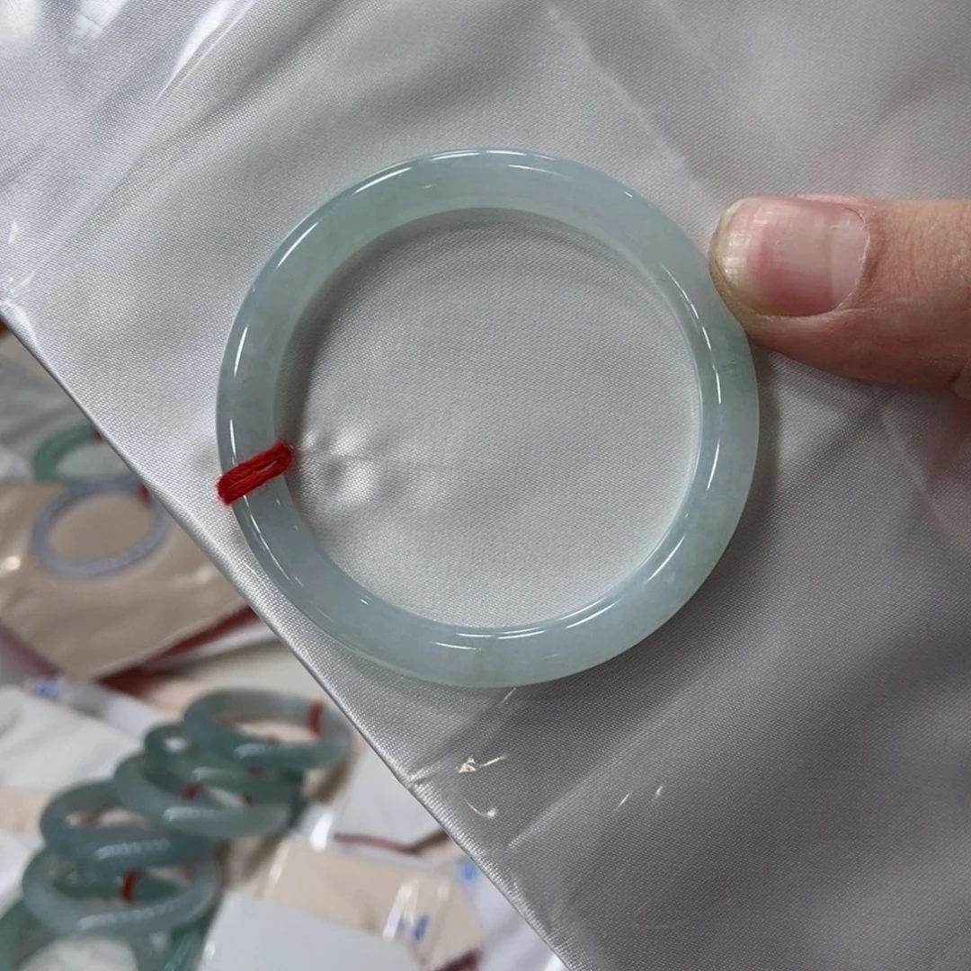 【闪购商品】翡翠手镯未镶嵌买断