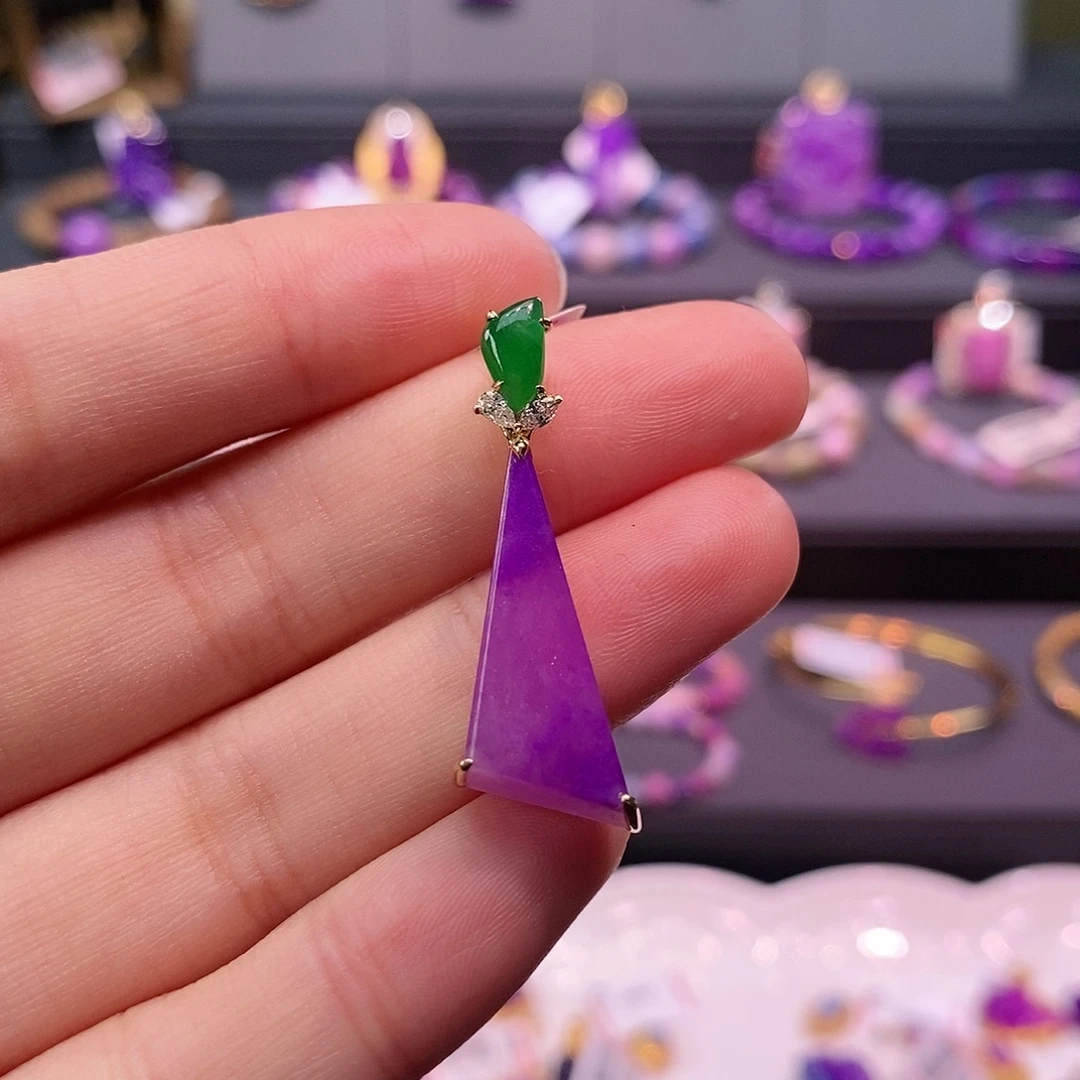 苏纪石（舒俱来）18K金镶嵌吊坠(不含链)