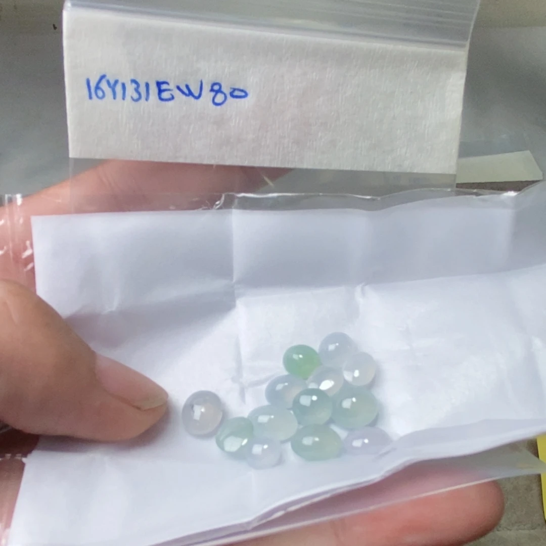 定制翡翠未镶嵌燚