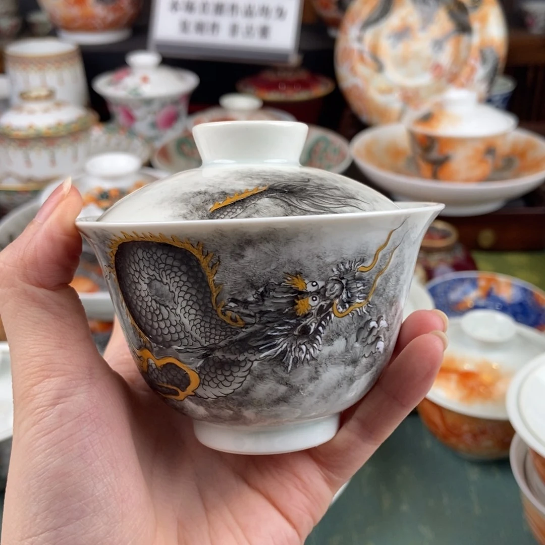 陶瓷的设计师是一
