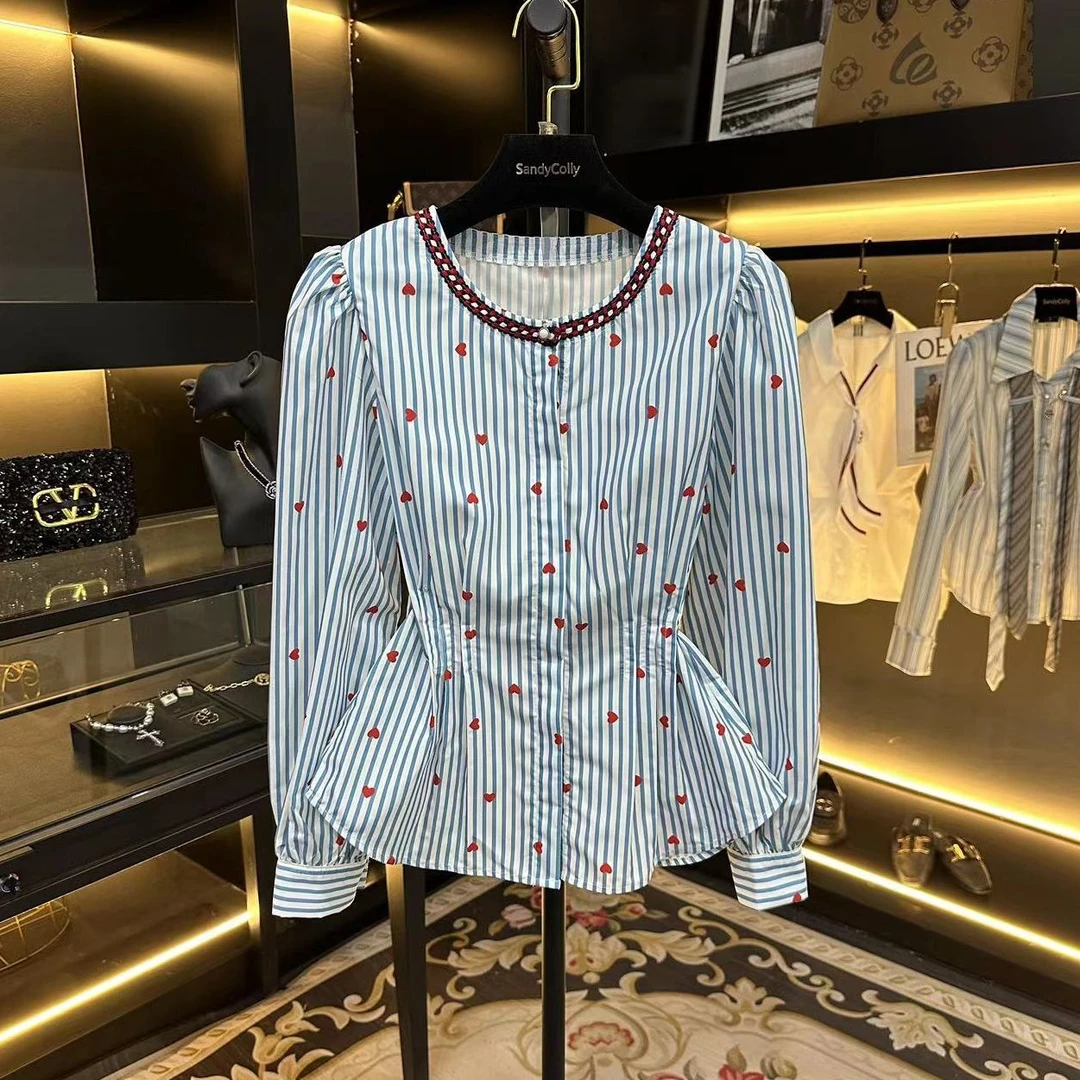 2025春款蓝色爱心条纹别致高级感圆领长袖小衫1998