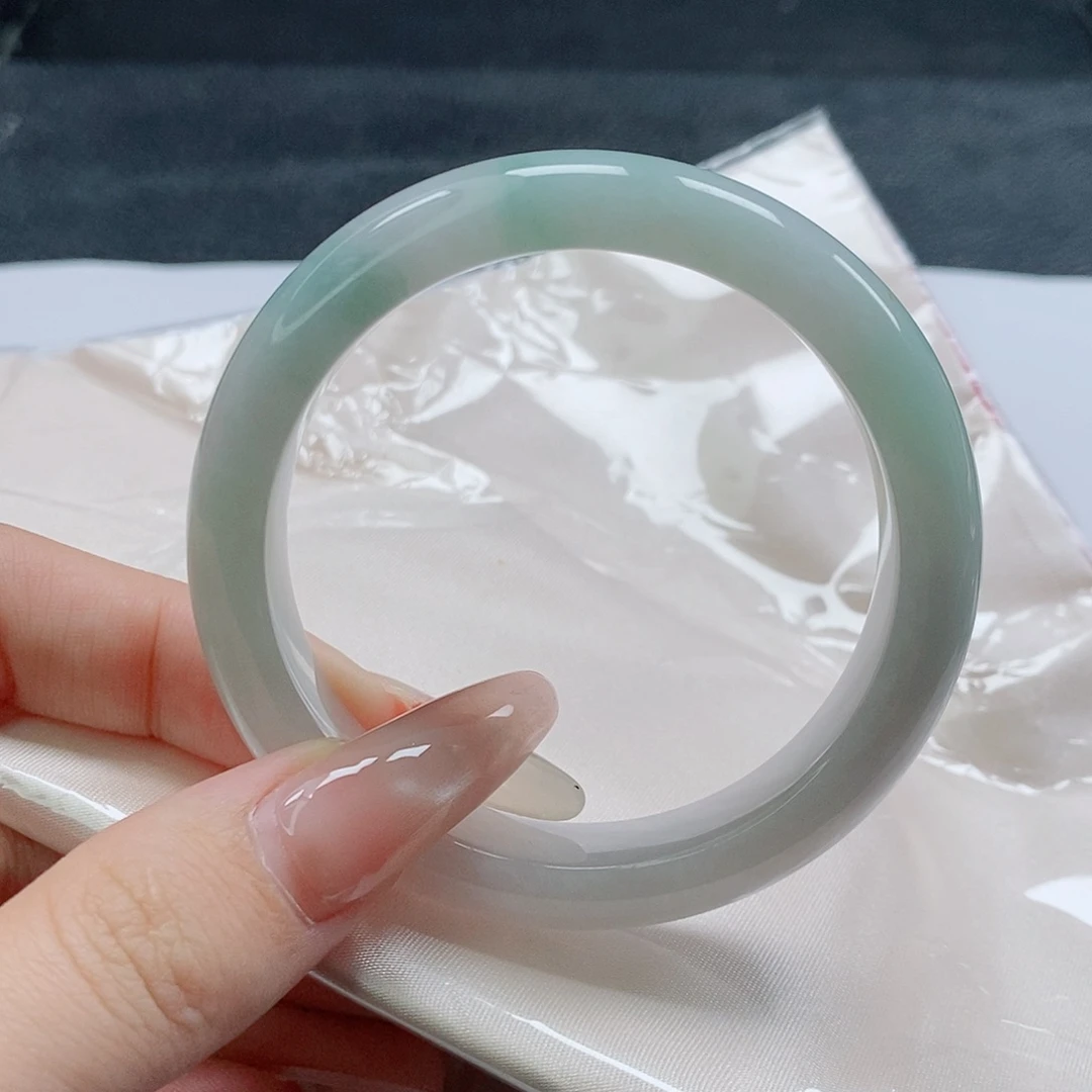 【闪购商品】未镶嵌手镯翡翠530号