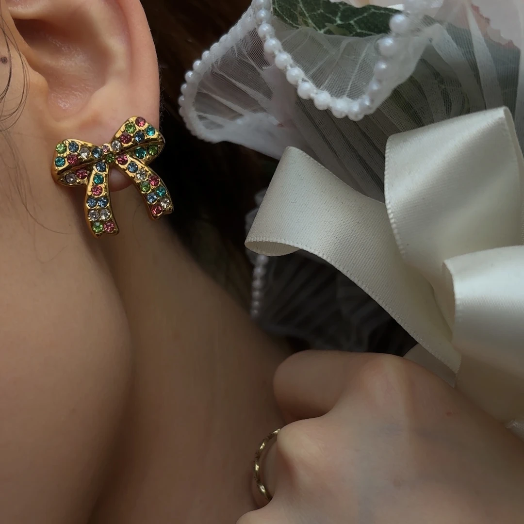 纯铜锆石耳饰 铜合金锆石耳饰 彩色小马耳钉 小众轻奢高级感百搭