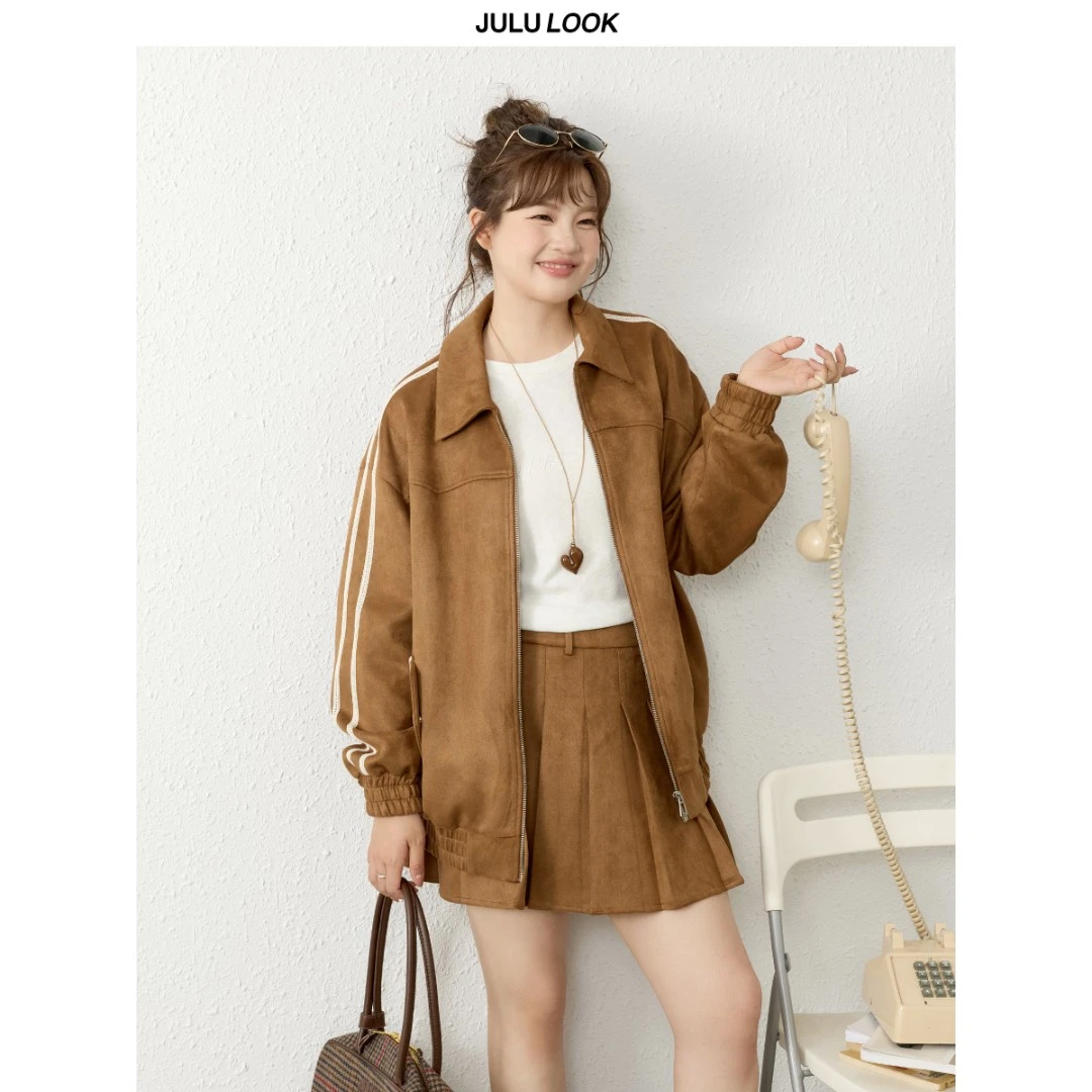 巨鹿工作室“香草皮革”微胖mm学院麂皮绒外套/百褶半裙大码套装