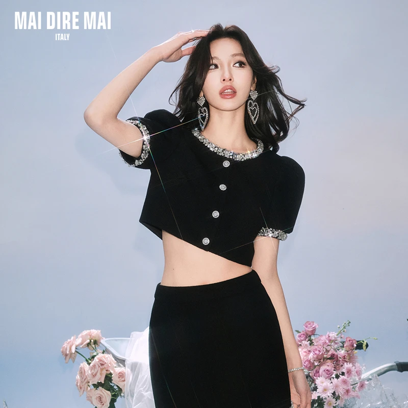 【合诗雨同款】MAI DIRE MAI钻链圆领泡泡袖上衣半身裙女气质套装