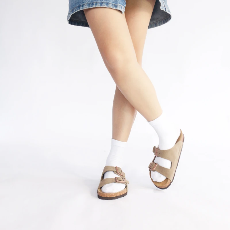 日常纯色夏季休闲风一字拖软底跟底外穿拖鞋露趾勃肯凉拖鞋