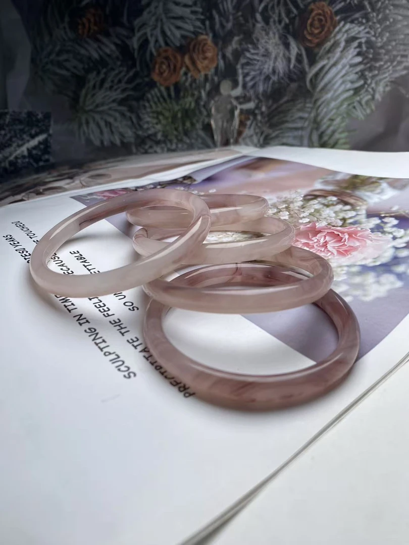 S86 草莓泡泡手镯多样性发一件