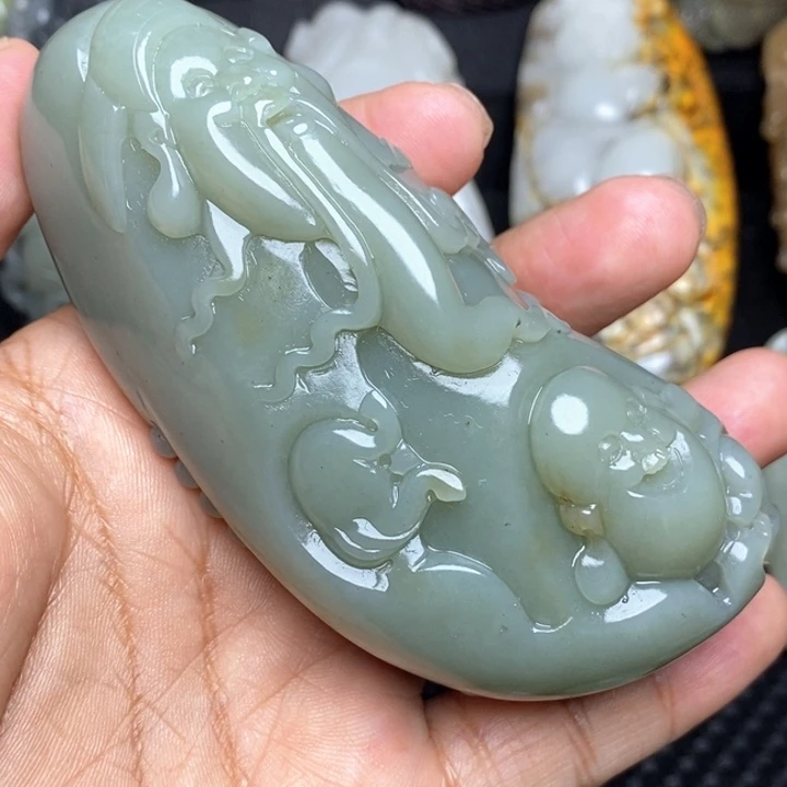 颈饰未镶嵌和田玉