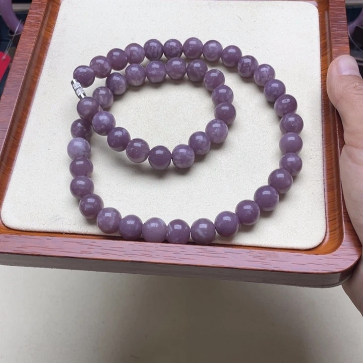 非金属佘太翠石英岩玉