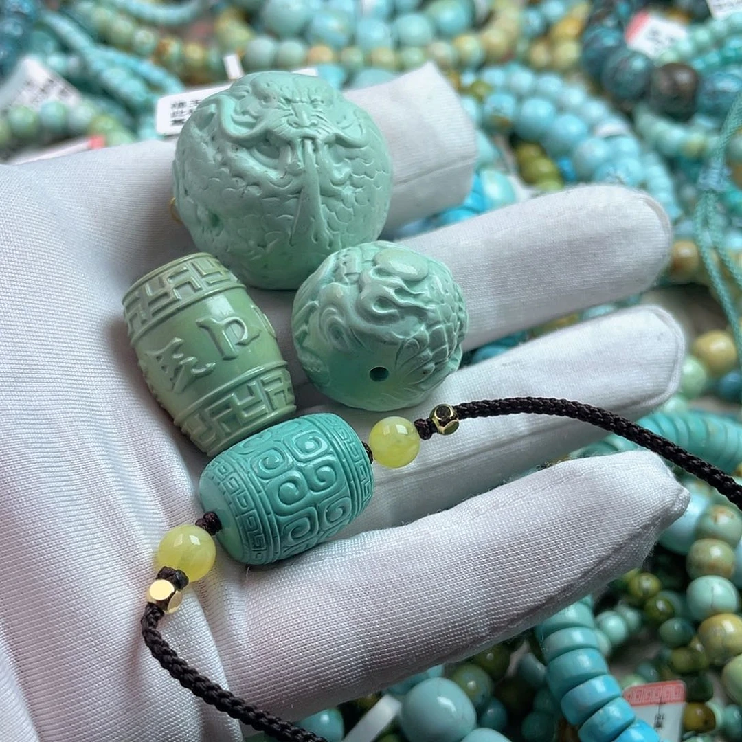 ****鱼绿松石未镶嵌珠宝奇石