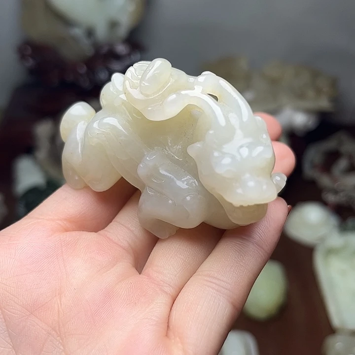 和田玉（糖玉）未镶嵌颈饰