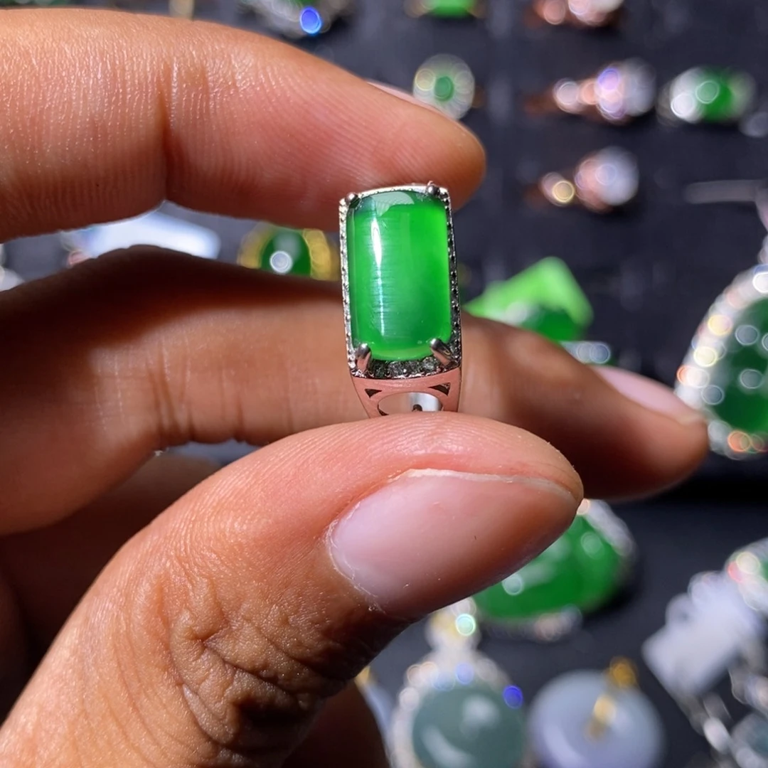 翡翠戒指未镶嵌8