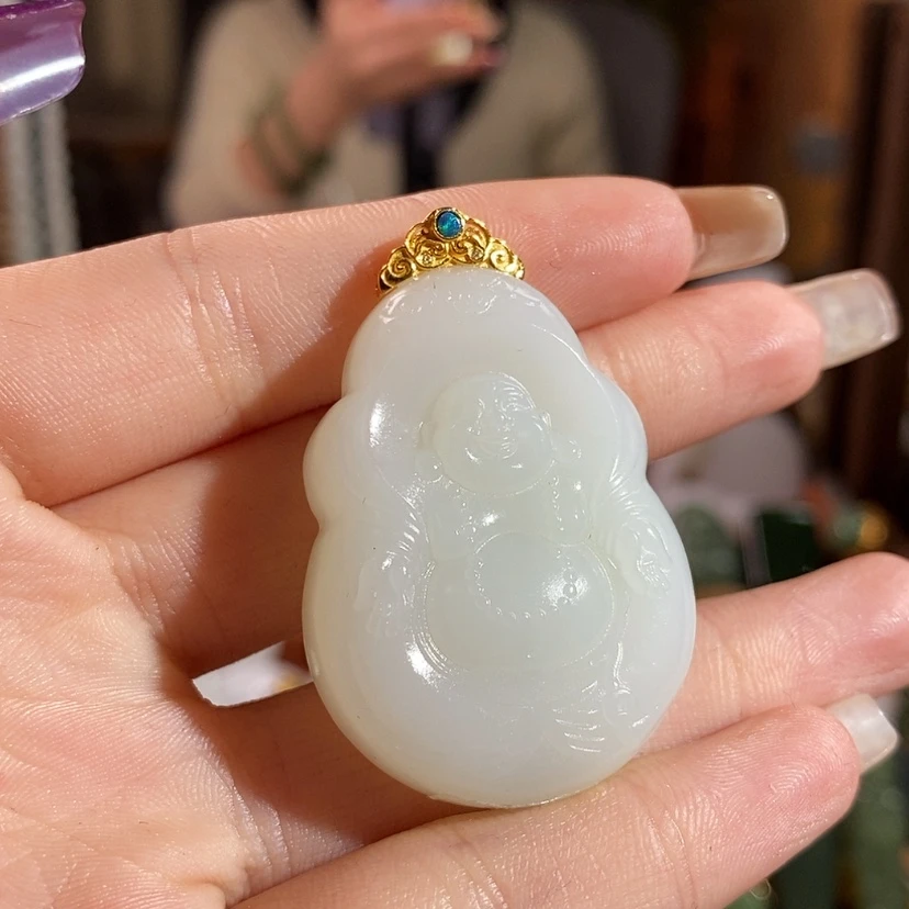 【闪购商品】吊坠(赠链)18K金镶嵌和田玉雪***空