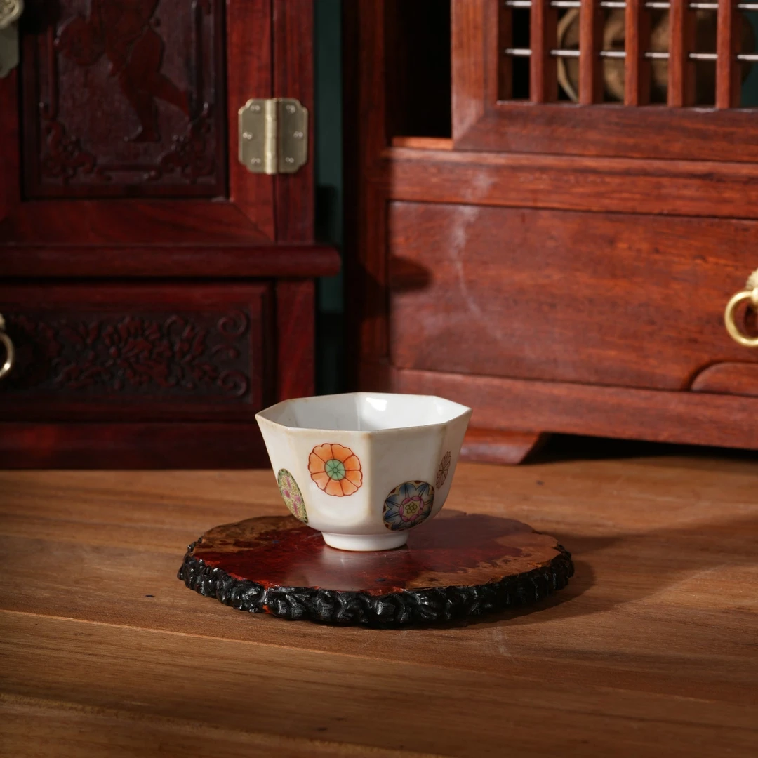 172清同治粉彩皮球花杯 明清老瓷器仿古典家居书房摆件瓷器