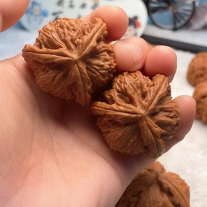文玩核桃把件昱三棱