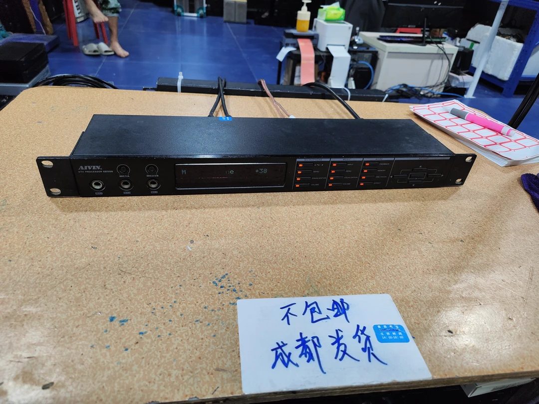 8新  二手爱威效果器，出声，不带线材，不包邮，不退不换