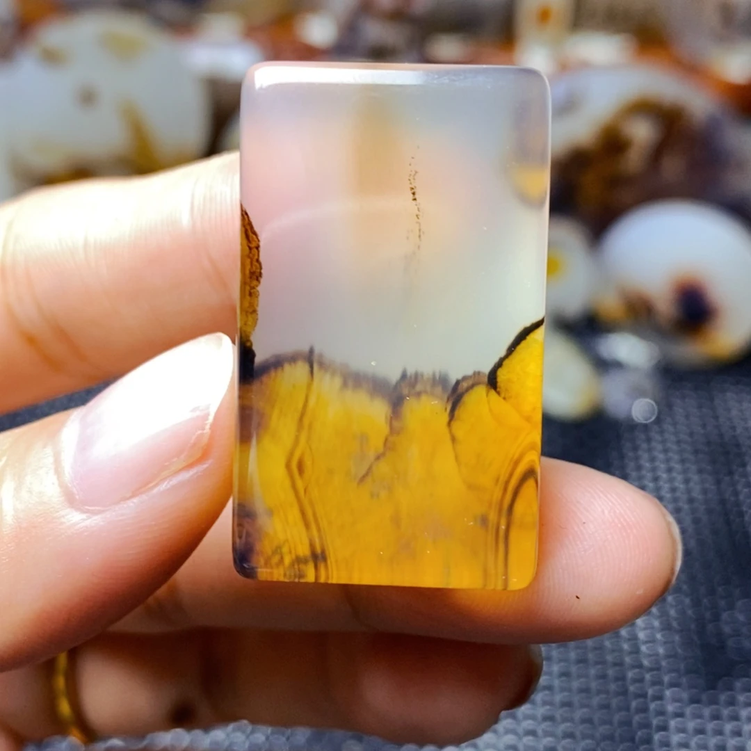 玛瑙/玉髓未镶嵌珠宝半成品