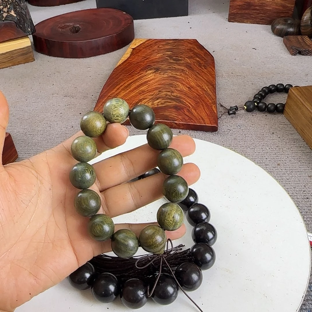 大果紫檀（缅甸花梨）听*