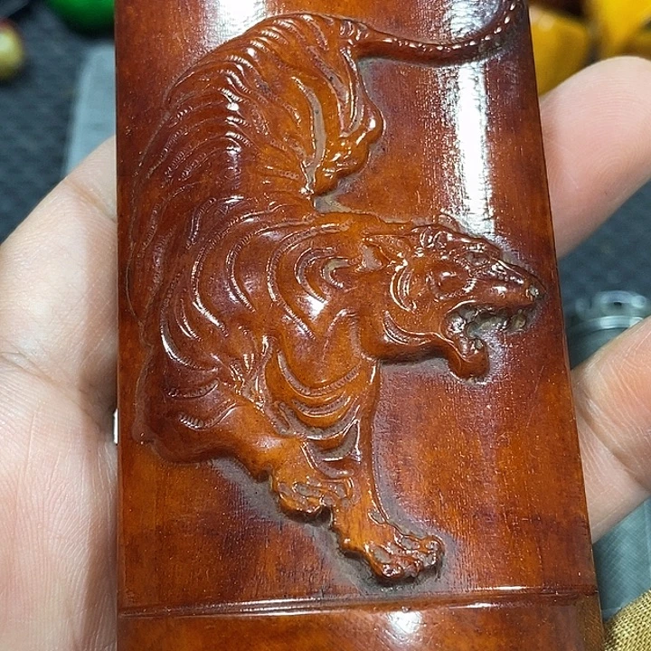 吊坠滴血莲花菩提