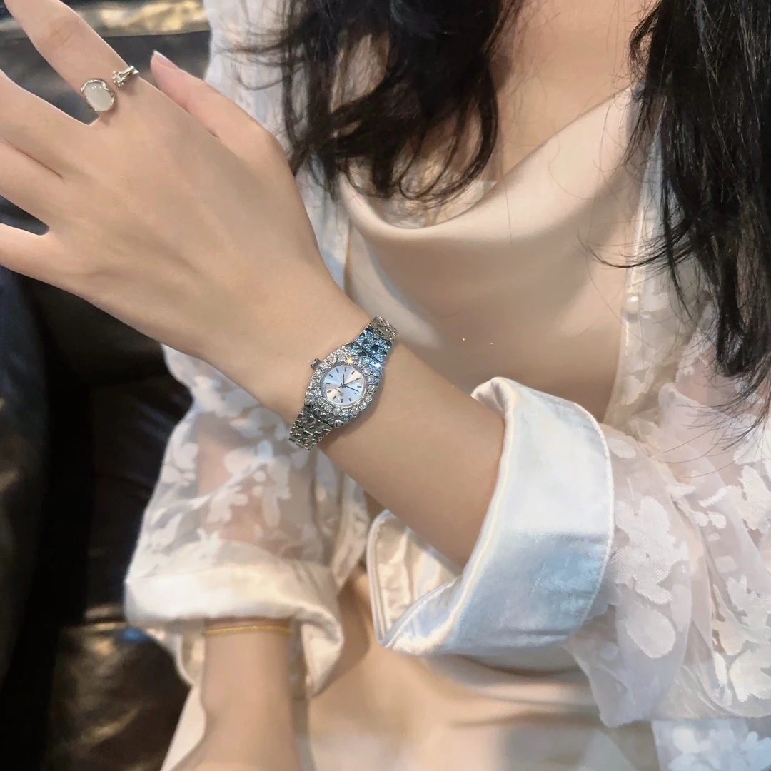 Dinimi【正牌明星推荐】蒂尼米方形镶钻精致女气质经典女款表女士