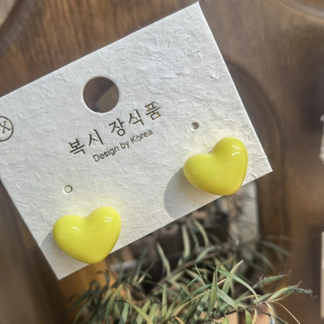 E657黄色爱心耳钉耳饰