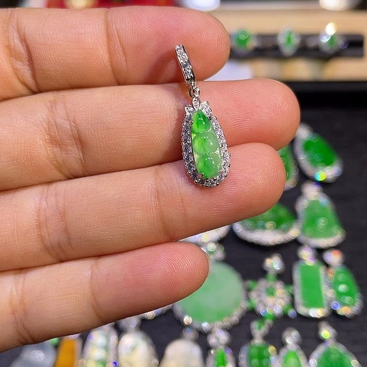 翡翠银S925镶嵌吊坠(不含链)