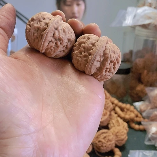 【闪购商品】把件文玩核桃40平谷元宝尖黄