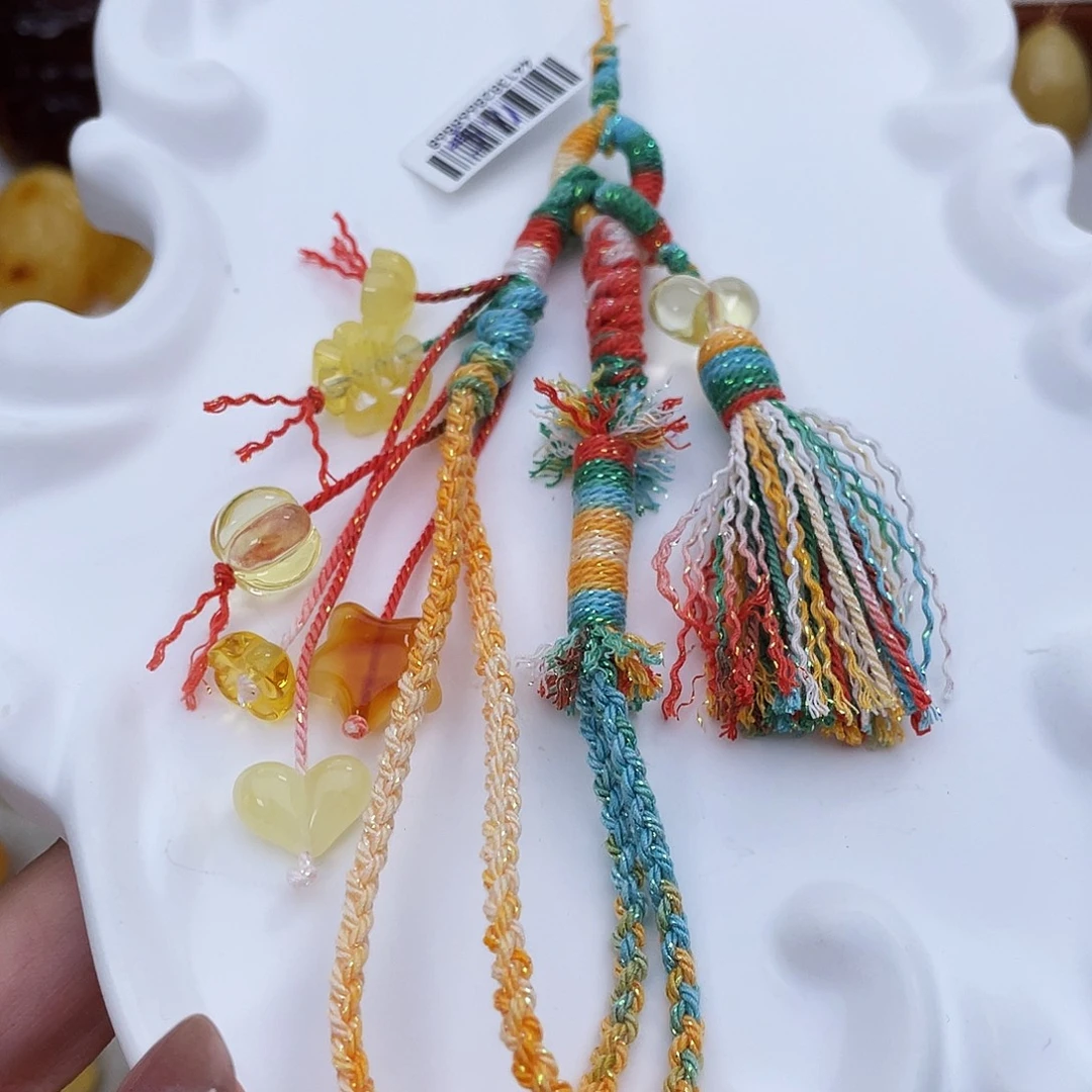 琥珀吊坠(赠链)未镶嵌