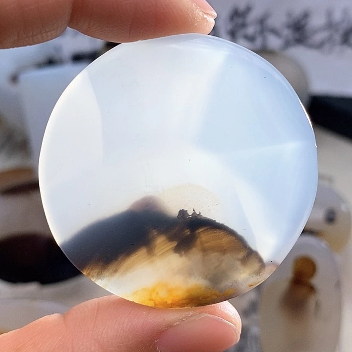 玛瑙/玉髓颈饰未镶嵌