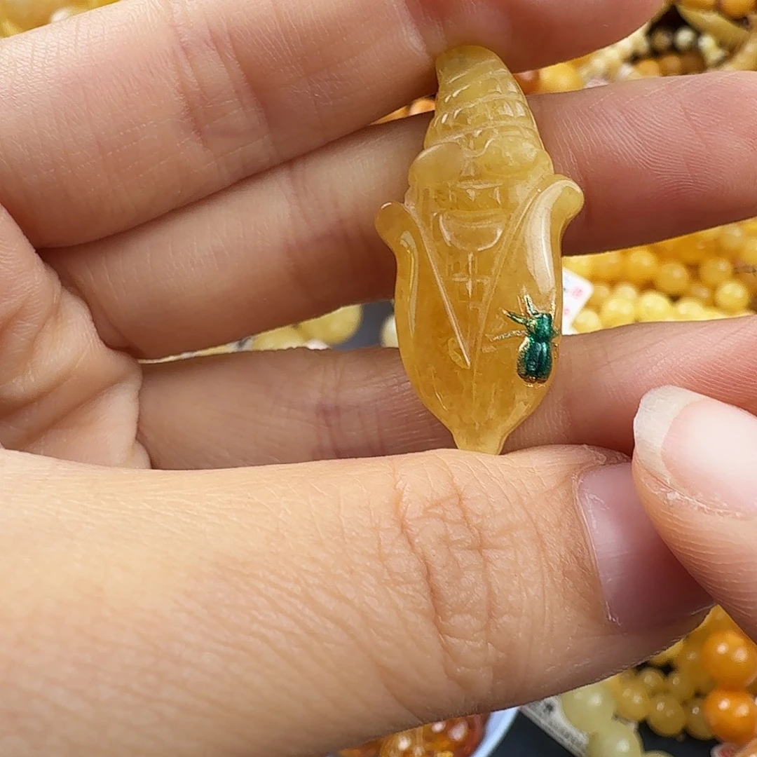 琥珀未镶嵌珠宝奇石