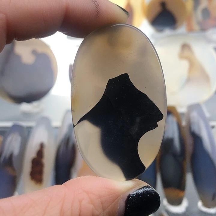 查罗石未镶嵌珠宝半成品150