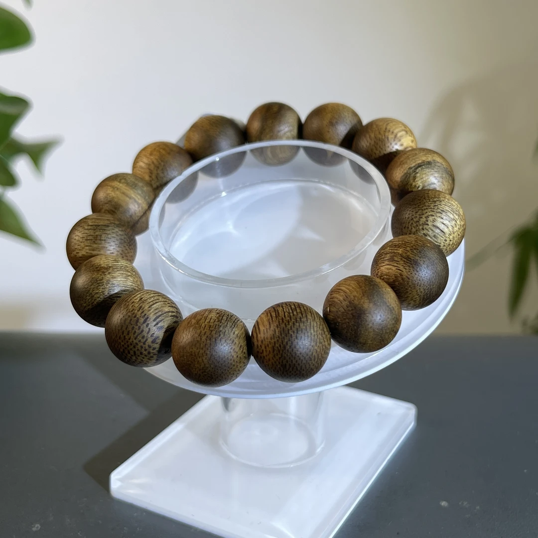 JZY11-010 海南莺歌绿奇楠