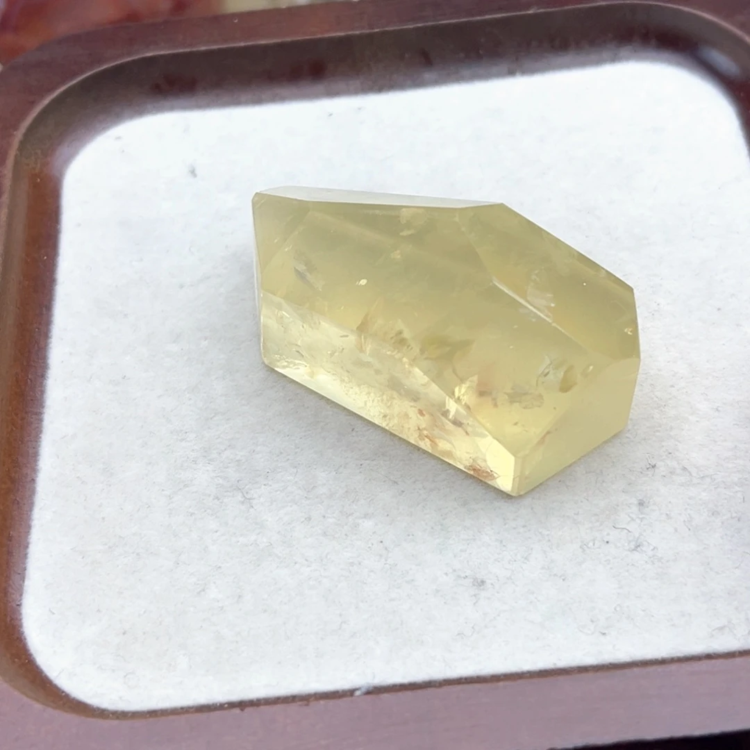 未镶嵌水晶珠宝半成品47 黄水晶随行（带胶花共生）