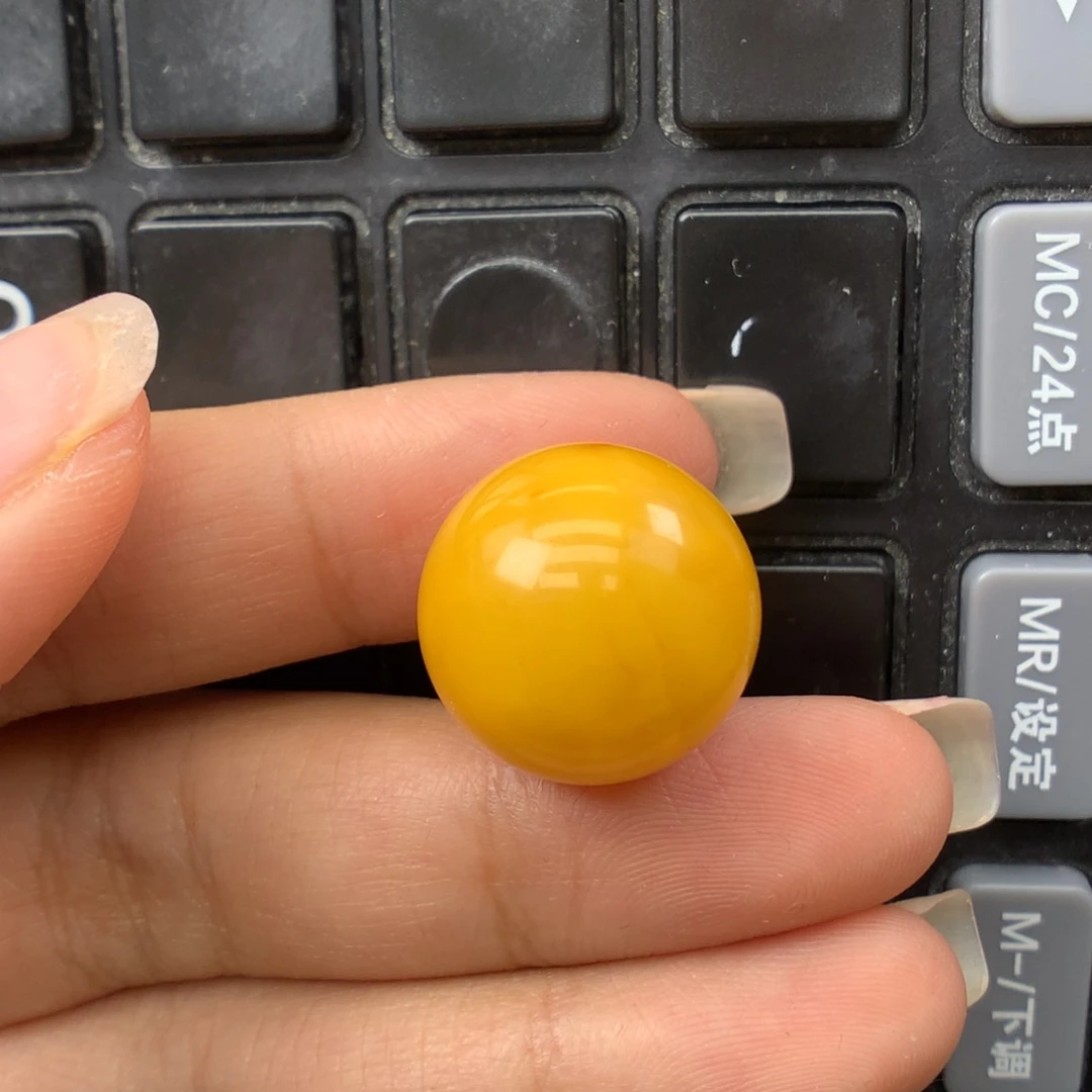 琥珀未镶嵌珠宝奇石17m+