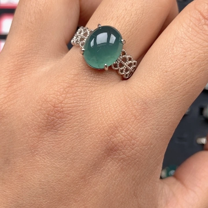 翡翠未镶嵌戒指戒指