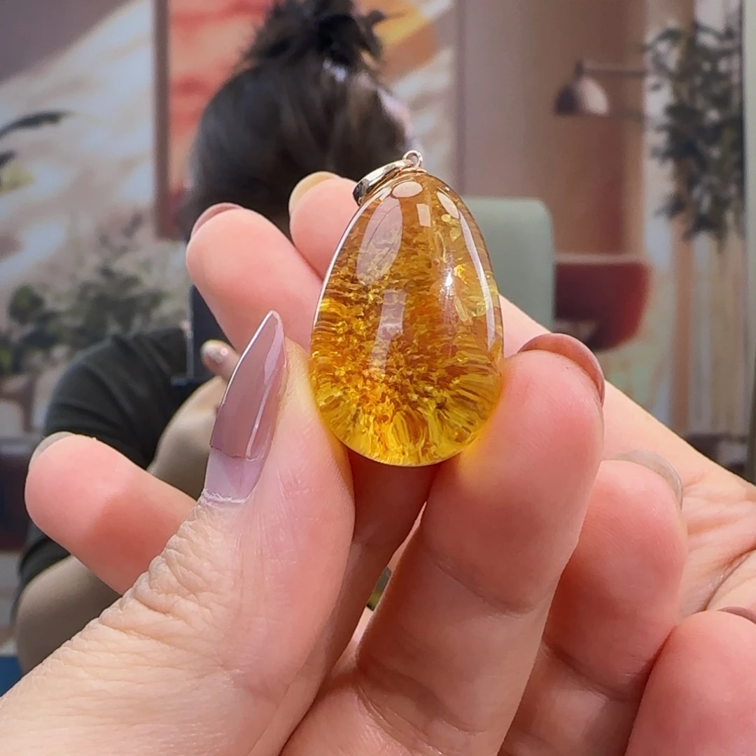 *****蜜蜡18K金镶嵌吊坠(不含链)