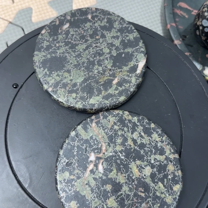 梅花玉杯垫壶承茶摆件