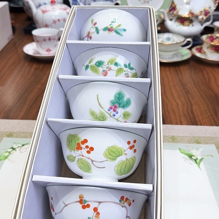 瓷片杯子杯子杯子水杯杯子水杯