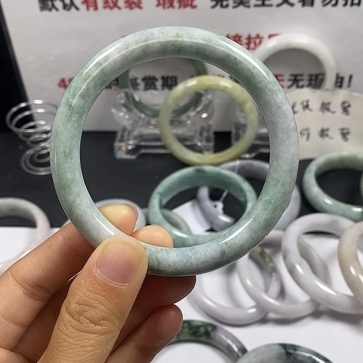 未镶嵌手镯翡翠17。 59.3圈