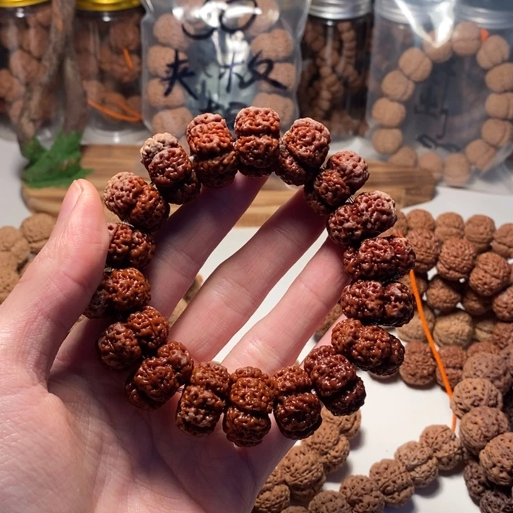 手串金刚菩提22龙牙纽扣瑕疵款（有黄）