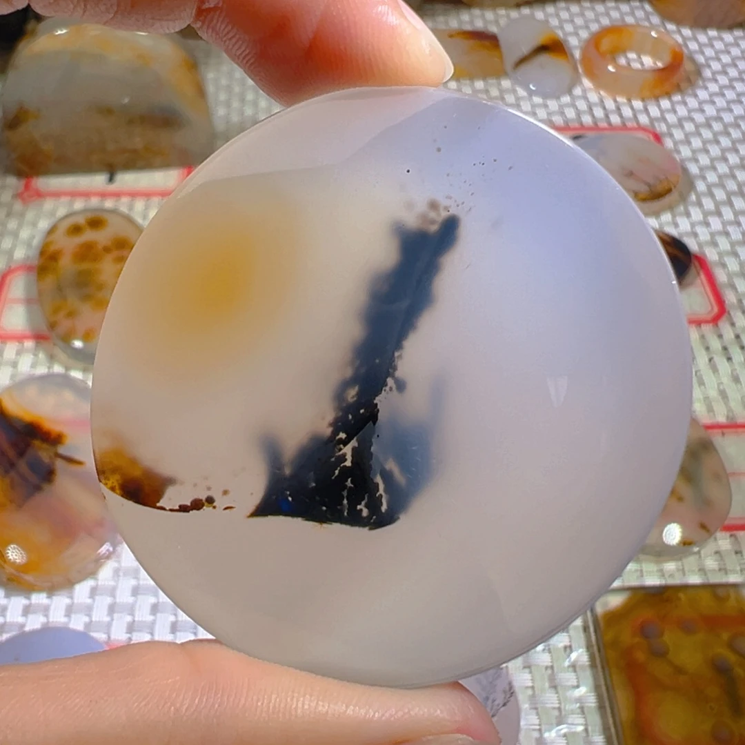 未镶嵌颈饰玛瑙/玉髓