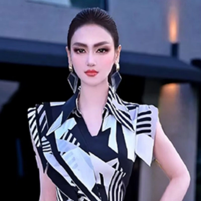 夏日波西米亚风套装裙2025新款时尚不规则上衣过膝半身裙两件套