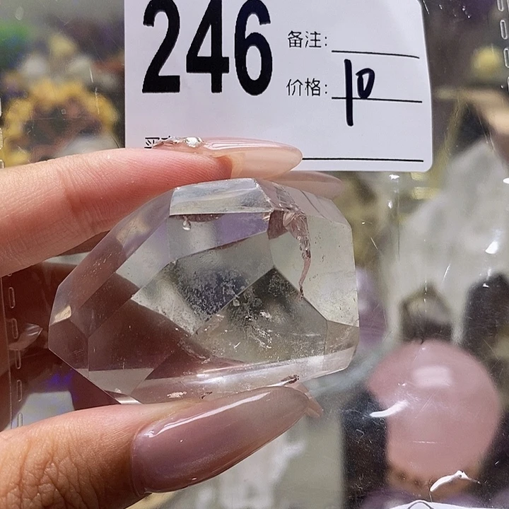未镶嵌水晶摆件246
