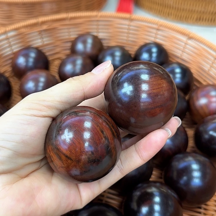 木老挝大红酸枝5.0手球微瑕