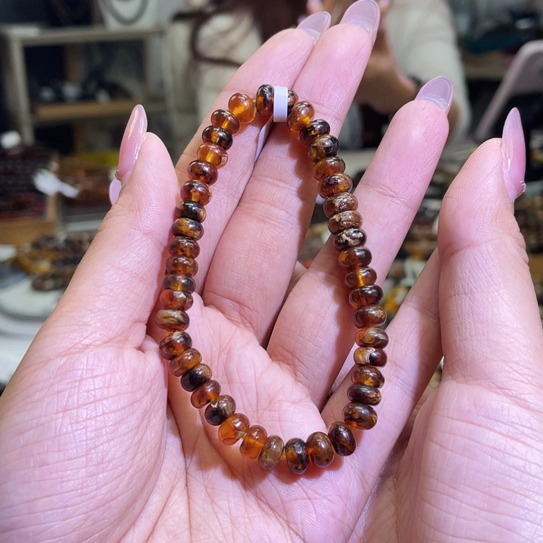 未镶嵌琥珀裸石抚顺琥珀7+血蜡花