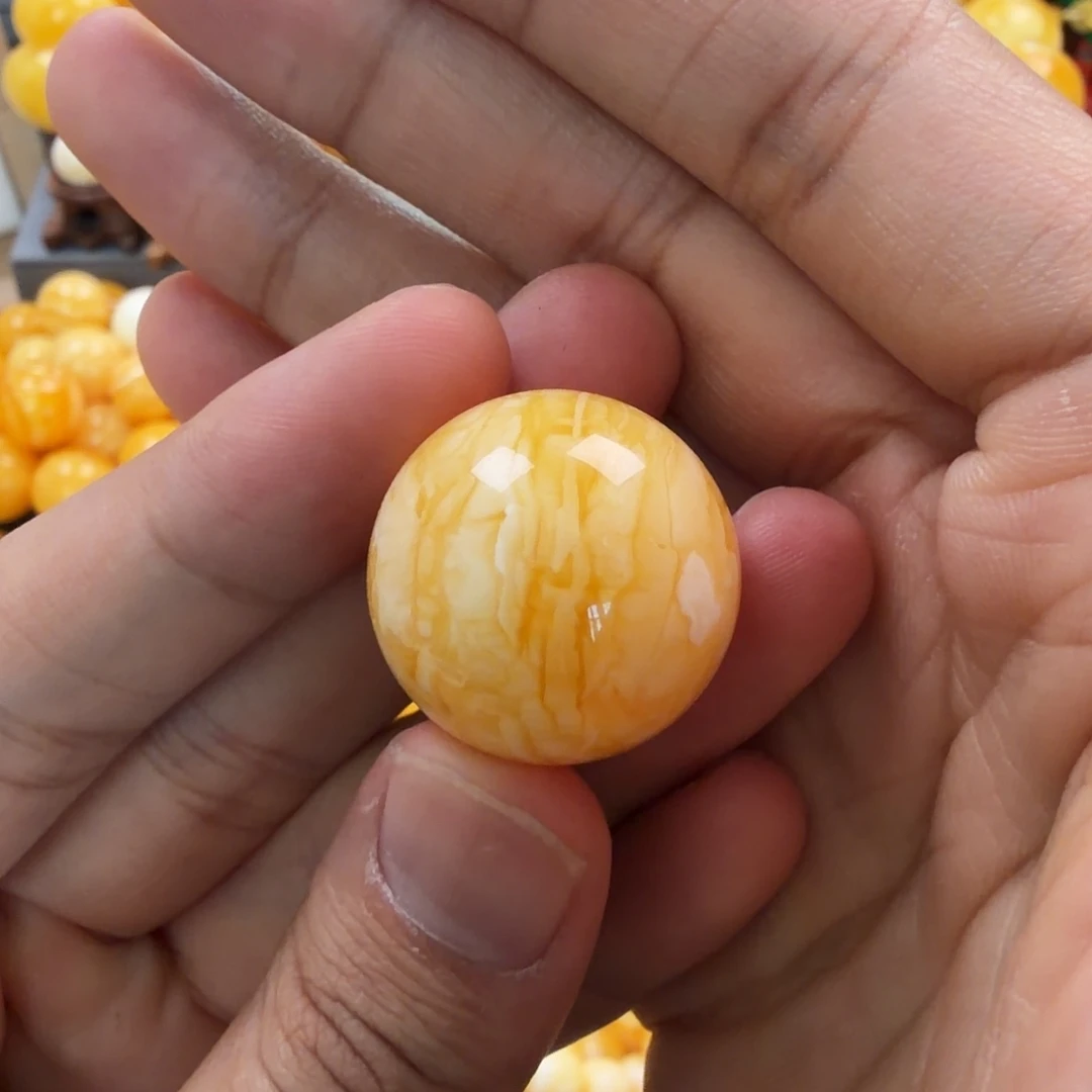 琥珀未镶嵌珠宝奇石24mm