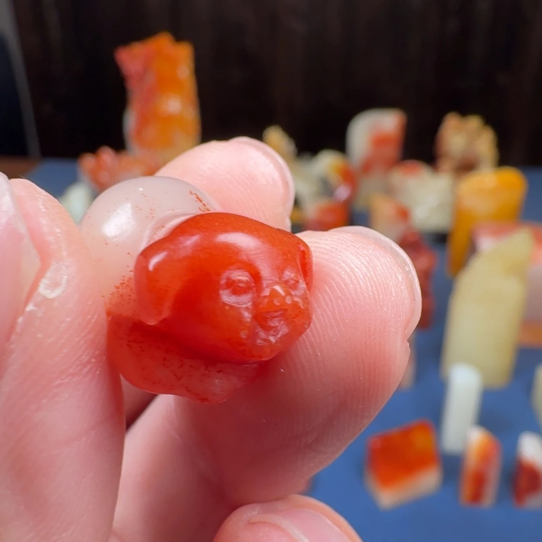 妮***儿寿山石印石芙蓉石