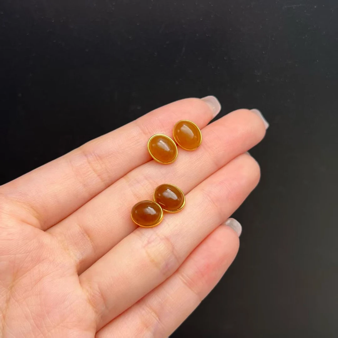 【北野珠宝】天然和田玉耳钉-B128H-188多样性发一9×8mm